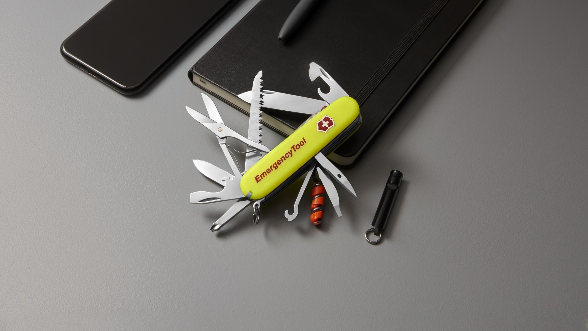 BUĎTE PŘIPRAVENI NA NOUZOVÉ SITUACE